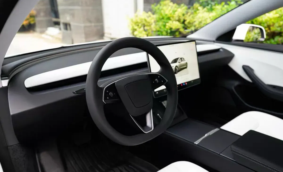 2025 Tesla Model 3 BEV,autocango,china used car exporter,china ev exporter,chinese used car exporter,chinese used ev exporter