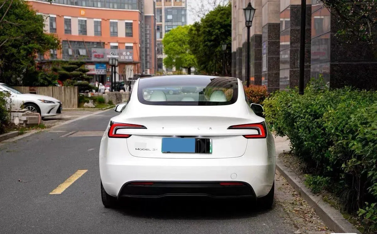 2025 Tesla Model 3 BEV,autocango,china used car exporter,china ev exporter,chinese used car exporter,chinese used ev exporter