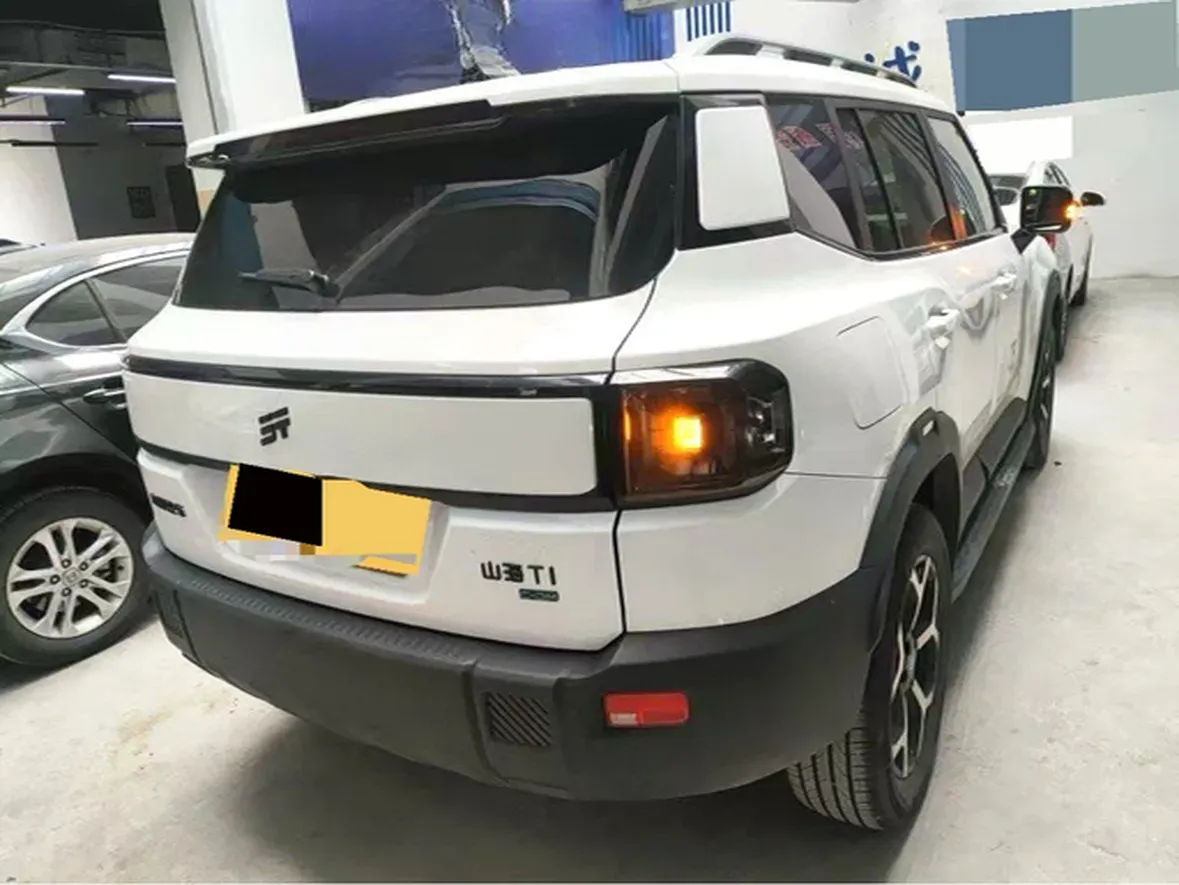 2025 MAXUS XinTu V70 2.0T 150HP L4 9AT,autocango,china used car exporter,china ev exporter,chinese used car exporter,chinese used ev exporter