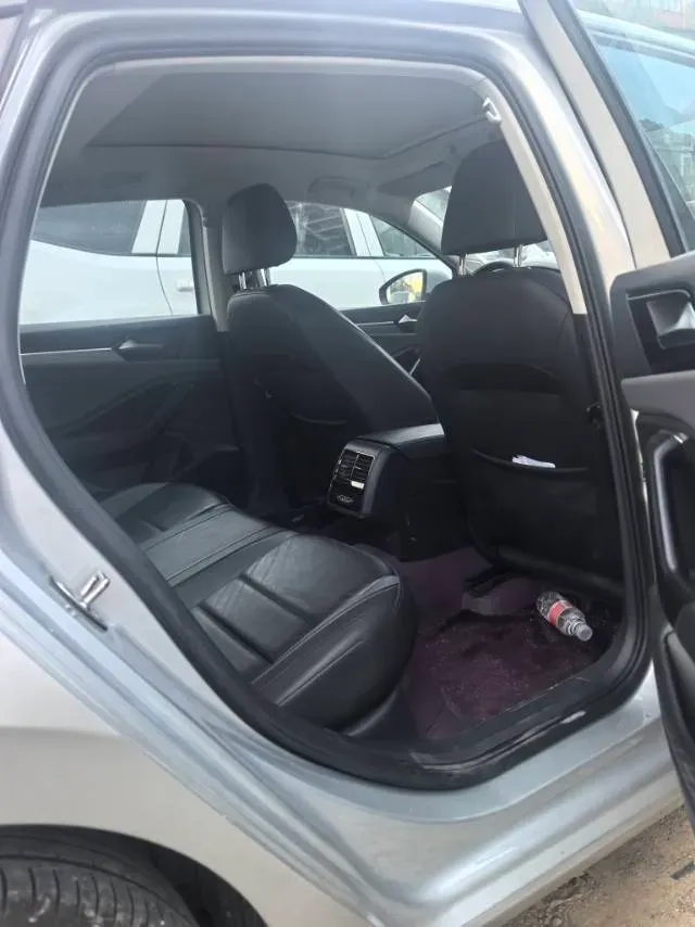 2020 Volkswagen Sagitar 1.2T 116HP L4 7DCT,autocango,china used car exporter,china ev exporter,chinese used car exporter,chinese used ev exporter