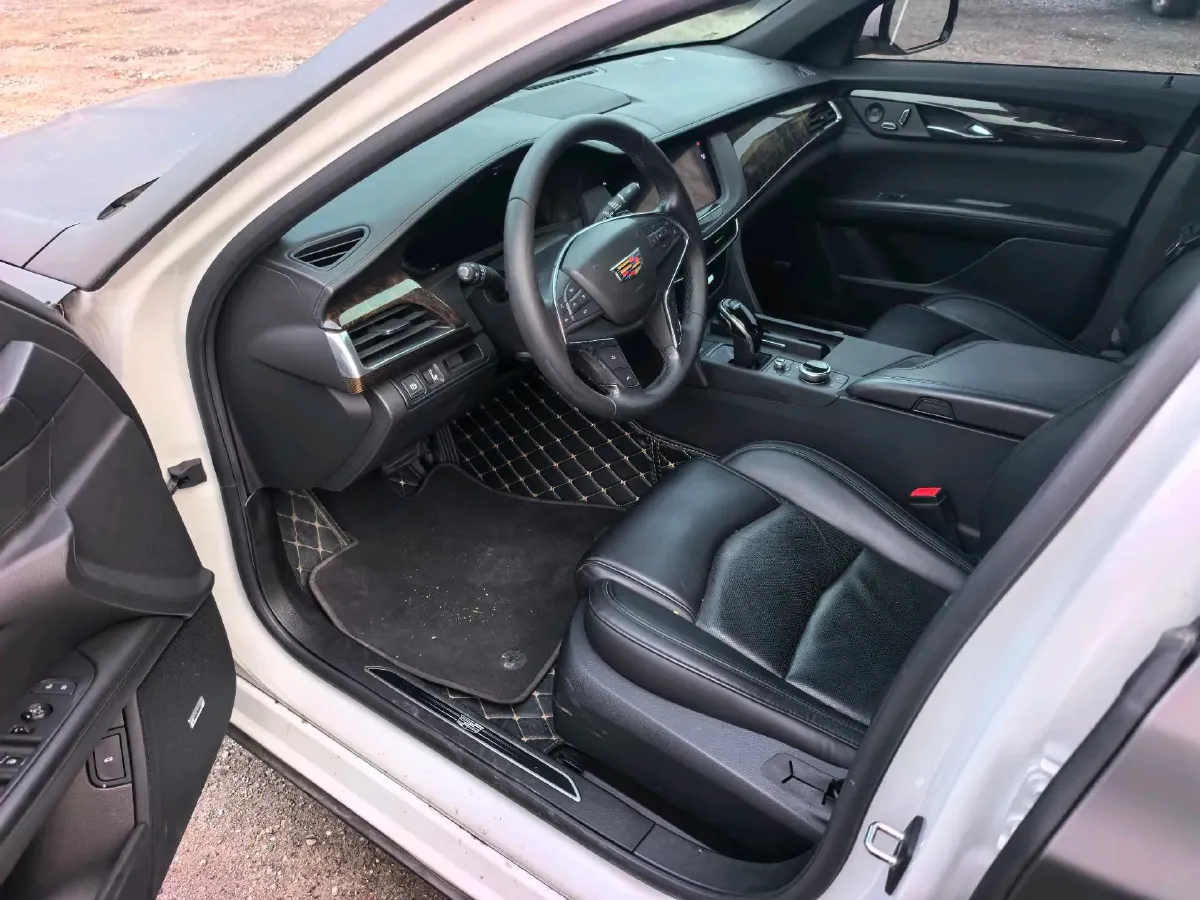 2019 Cadillac CT6 2.0T 241HP L4 10AT,autocango,china used car exporter,china ev exporter,chinese used car exporter,chinese used ev exporter