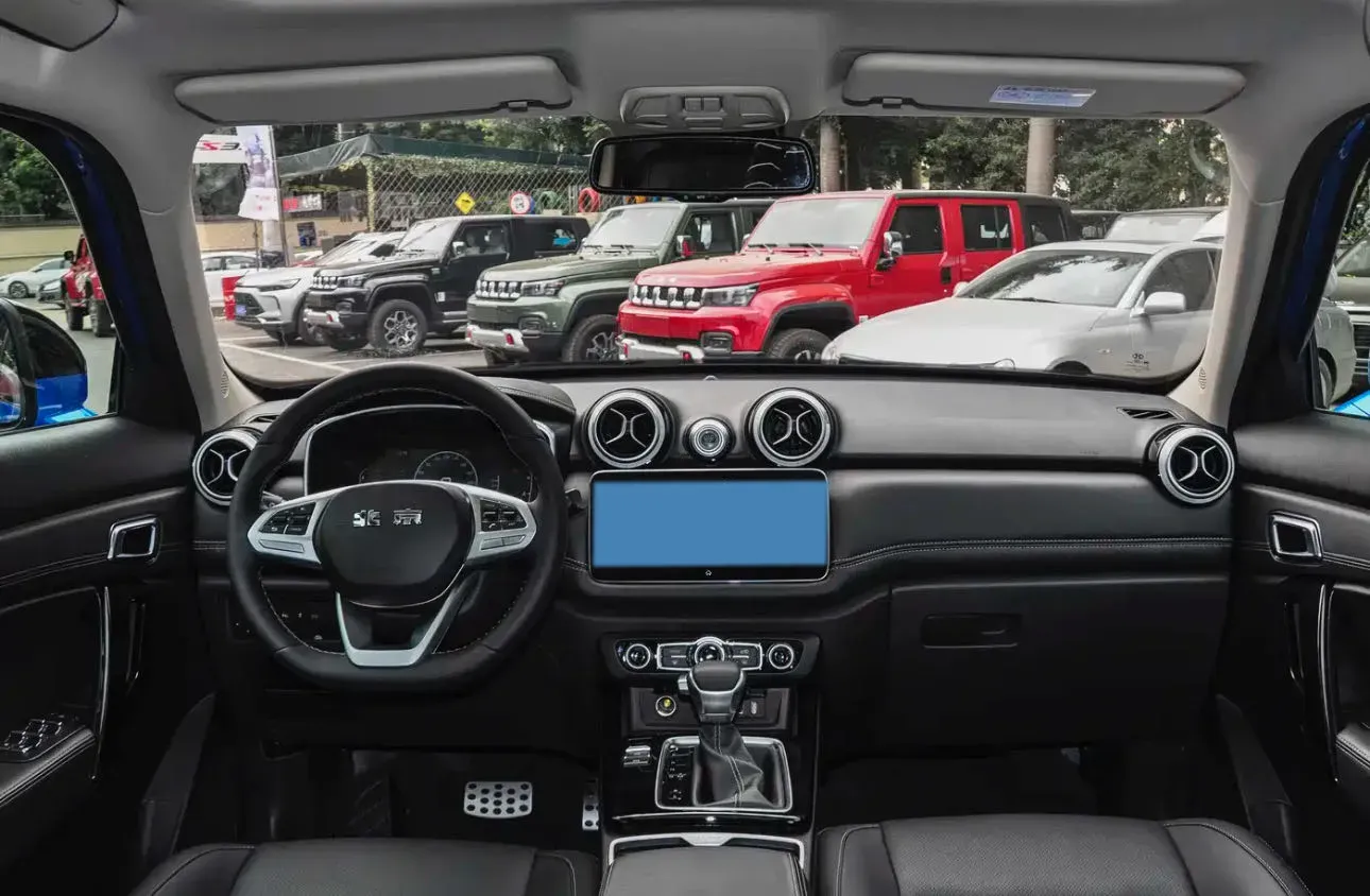 2021 Beijing BJ30 1.5T 156HP L4 6AT,autocango,china used car exporter,china ev exporter,chinese used car exporter,chinese used ev exporter