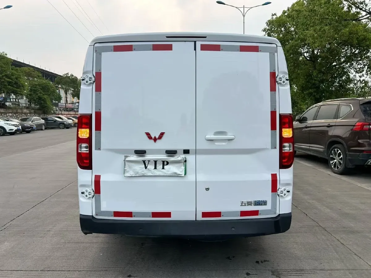 2024 WuLing YangGuang BEV 41.9KWH,autocango,china used car exporter,china ev exporter,chinese used car exporter,chinese used ev exporter