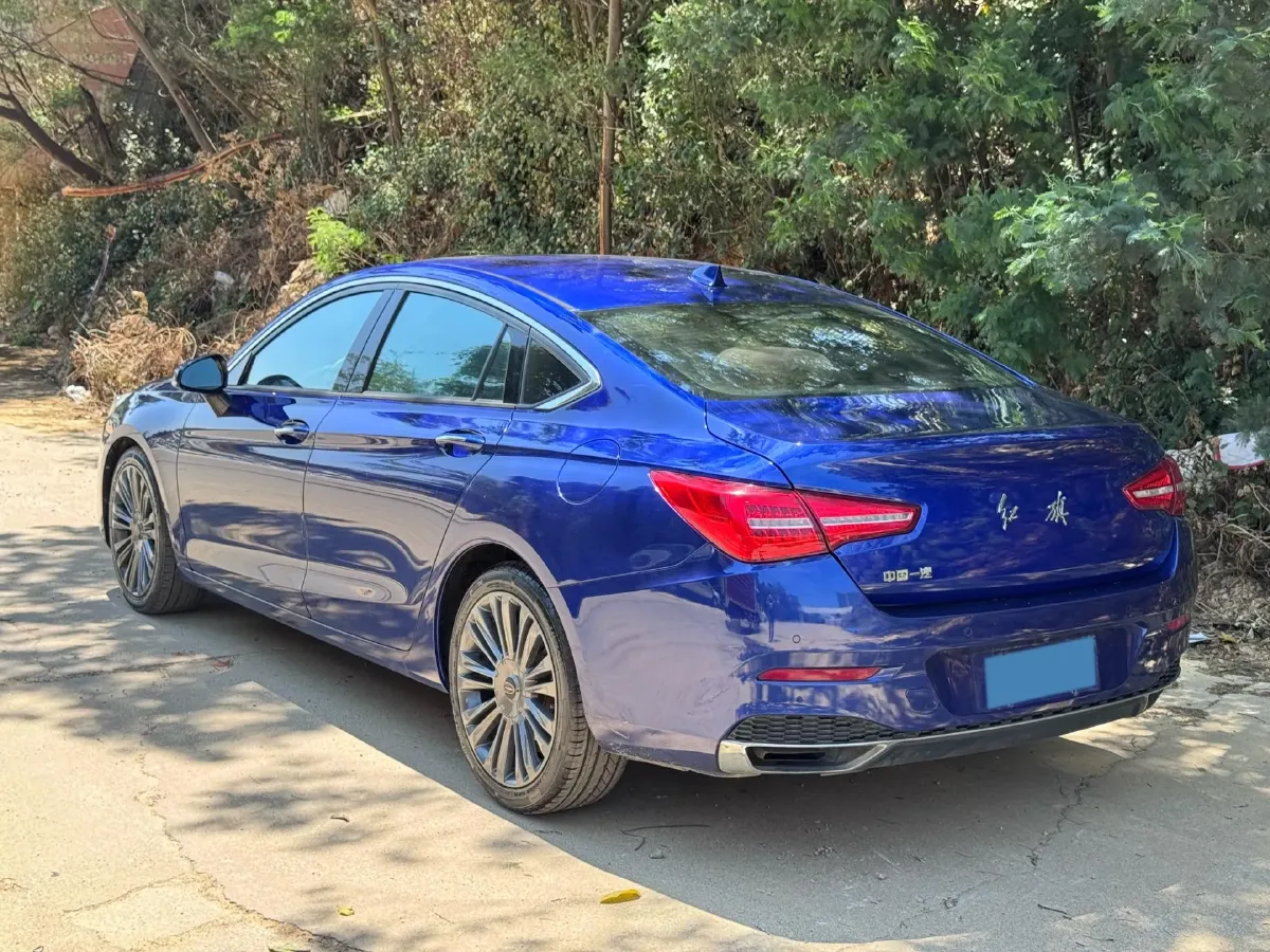 2019 HongQi H5 1.8T 180HP L4 6AT,autocango,china used car exporter,china ev exporter,chinese used car exporter,chinese used ev exporter