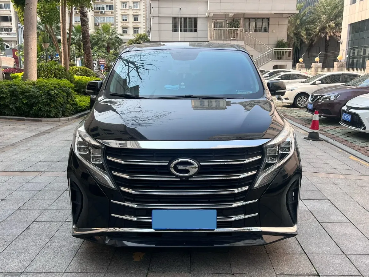2021 GAC Trumpchi M8 2.0T 252HP L4 8AT,autocango,china used car exporter,china ev exporter,chinese used car exporter,chinese used ev exporter