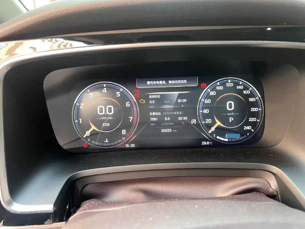 2021 GAC Trumpchi M8 2.0T 252HP L4 8AT,autocango,china used car exporter,china ev exporter,chinese used car exporter,chinese used ev exporter