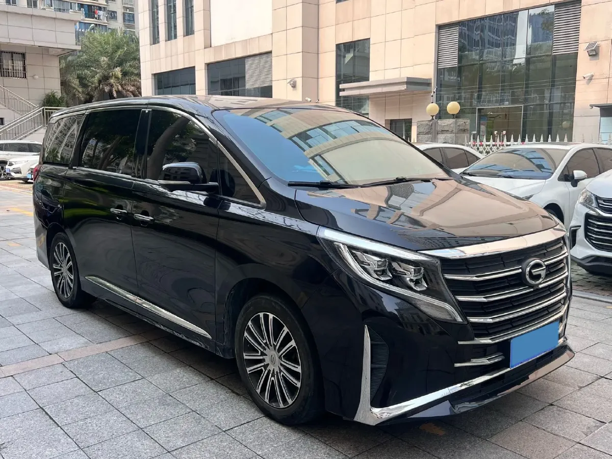 2021 GAC Trumpchi M8 2.0T 252HP L4 8AT,autocango,china used car exporter,china ev exporter,chinese used car exporter,chinese used ev exporter