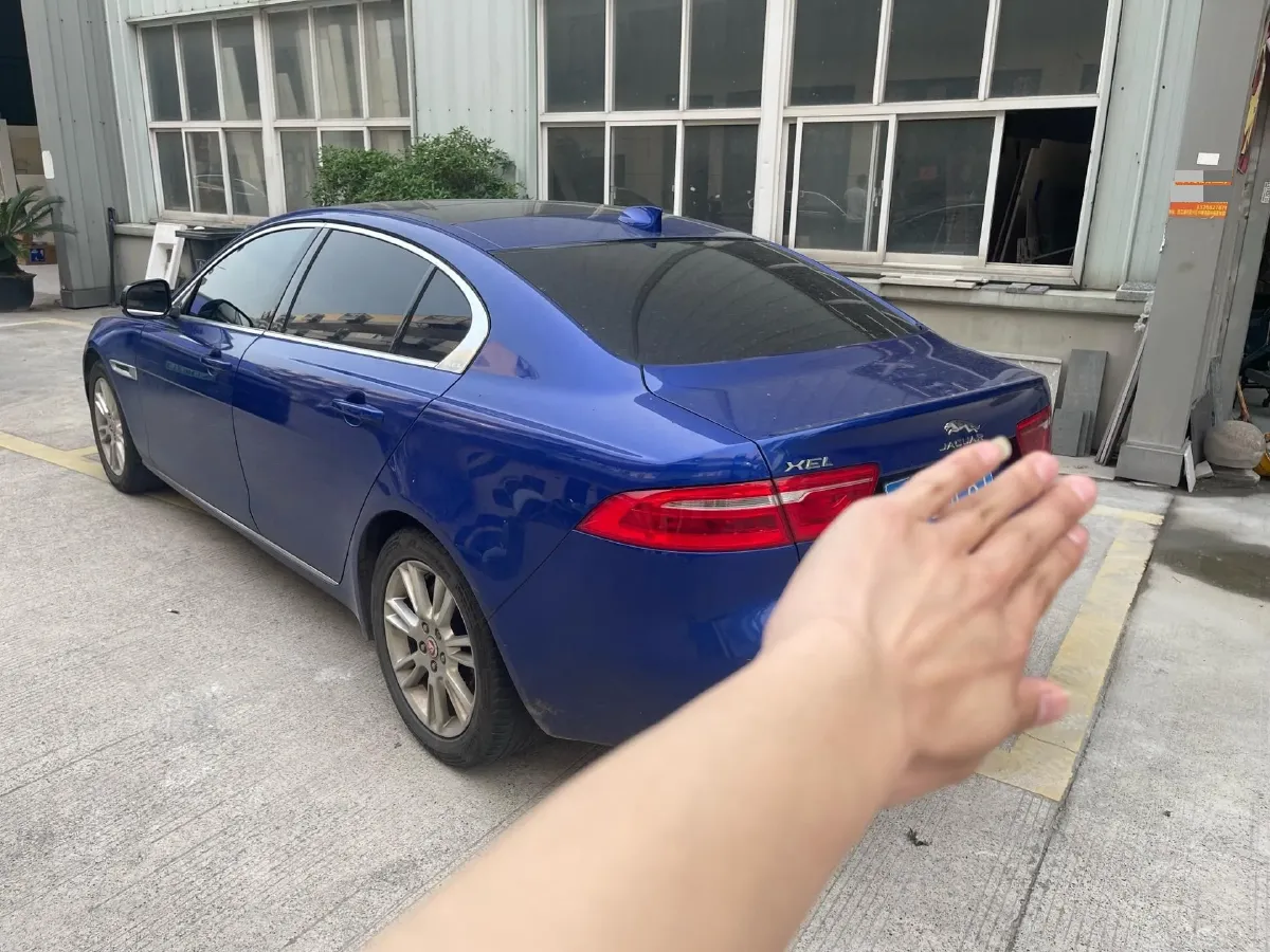 2019 Jeep Cherokee 2.0T 265HP L4 9AT,autocango,china used car exporter,china ev exporter,chinese used car exporter,chinese used ev exporter