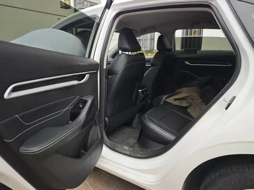 2025 Geely Emgrand 1.5L 127HP L4 CVT,autocango,china used car exporter,china ev exporter,chinese used car exporter,chinese used ev exporter