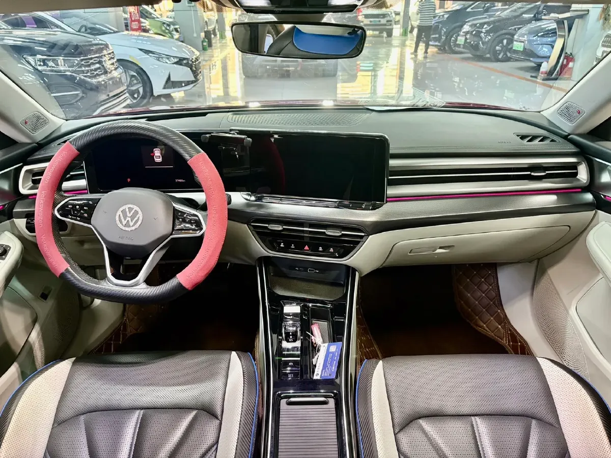 2023 Volkswagen Lamando 1.4T 150HP L4 7DCT,autocango,china used car exporter,china ev exporter,chinese used car exporter,chinese used ev exporter