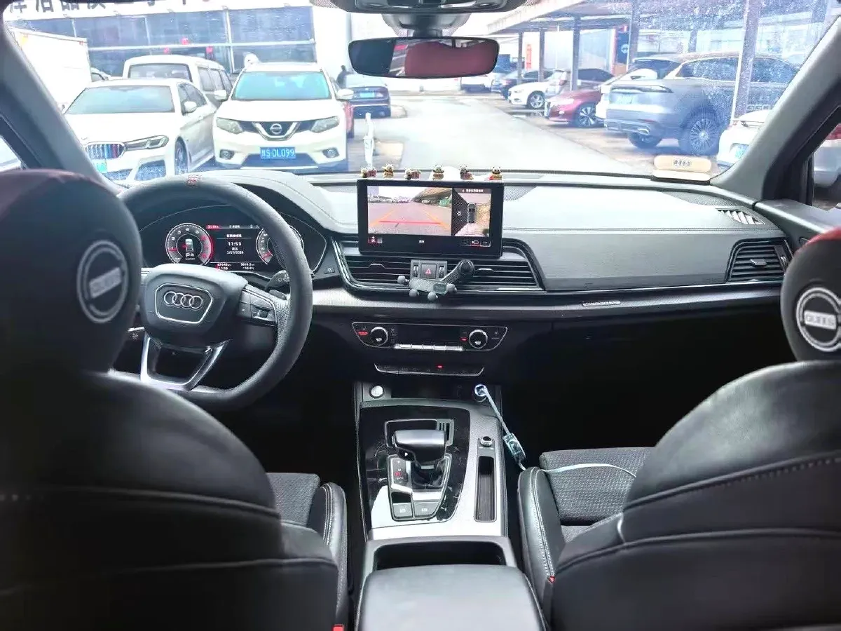 2021 Audi Q5L Sportback 2.0T 190HP L4 7DCT,autocango,china used car exporter,china ev exporter,chinese used car exporter,chinese used ev exporter