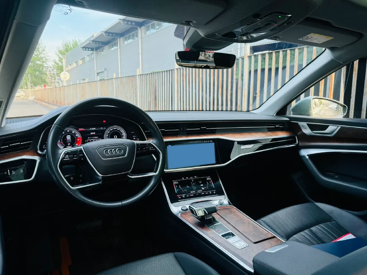 2021 Audi A6 3.0T 340HP V6 7DCT,autocango,china used car exporter,china ev exporter,chinese used car exporter,chinese used ev exporter