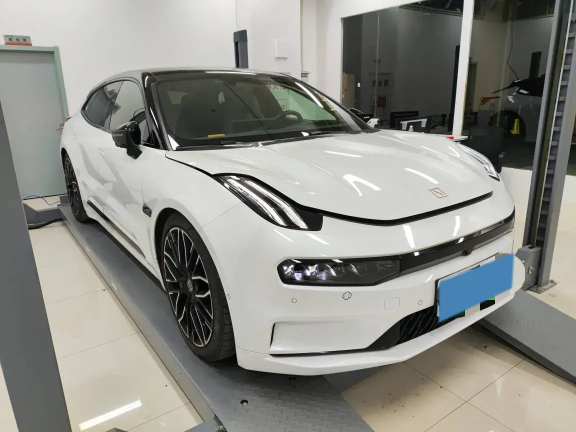2023 Zeekr 001 BEV 100KWH,autocango,china used car exporter,china ev exporter,chinese used car exporter,chinese used ev exporter