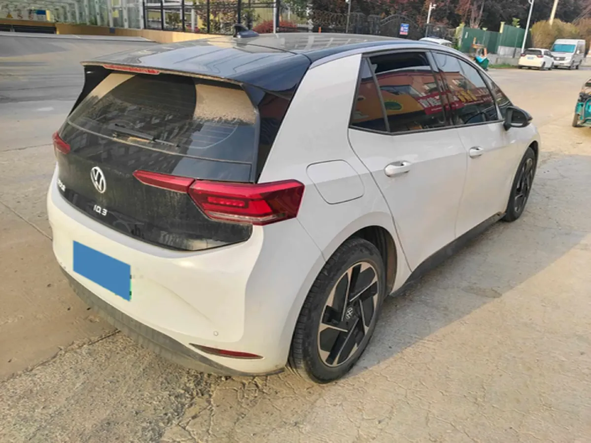 2024 Volkswagen ID.3 BEV 52.8KWH,autocango,china used car exporter,china ev exporter,chinese used car exporter,chinese used ev exporter