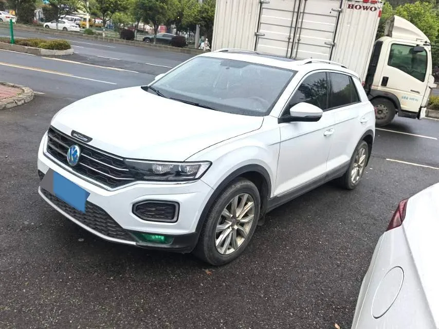 2020 Volkswagen T-Roc 1.4T 131HP L4 7DCT
