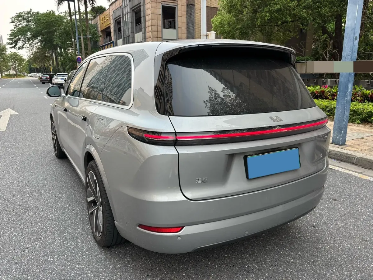 2024 Li L9 Range Extended 154HP REEV 52.3KWH,autocango,china used car exporter,china ev exporter,chinese used car exporter,chinese used ev exporter