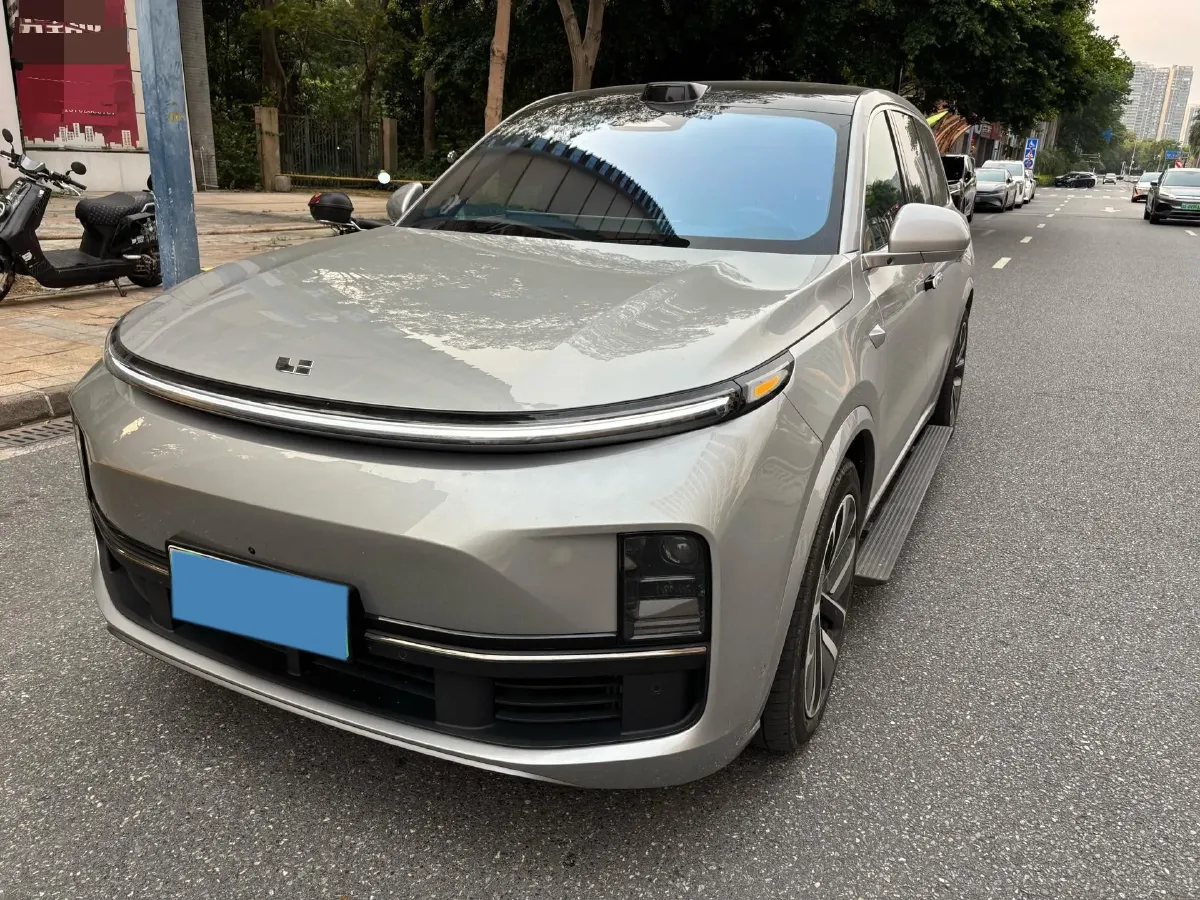 2024 Li L9 Range Extended 154HP REEV 52.3KWH,autocango,china used car exporter,china ev exporter,chinese used car exporter,chinese used ev exporter