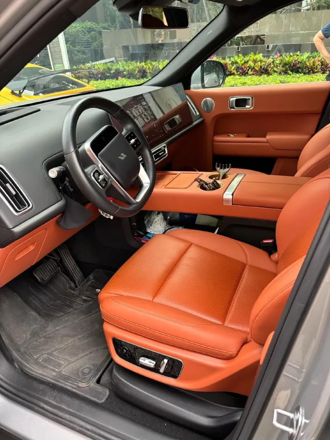 2024 Li L9 Range Extended 154HP REEV 52.3KWH,autocango,china used car exporter,china ev exporter,chinese used car exporter,chinese used ev exporter