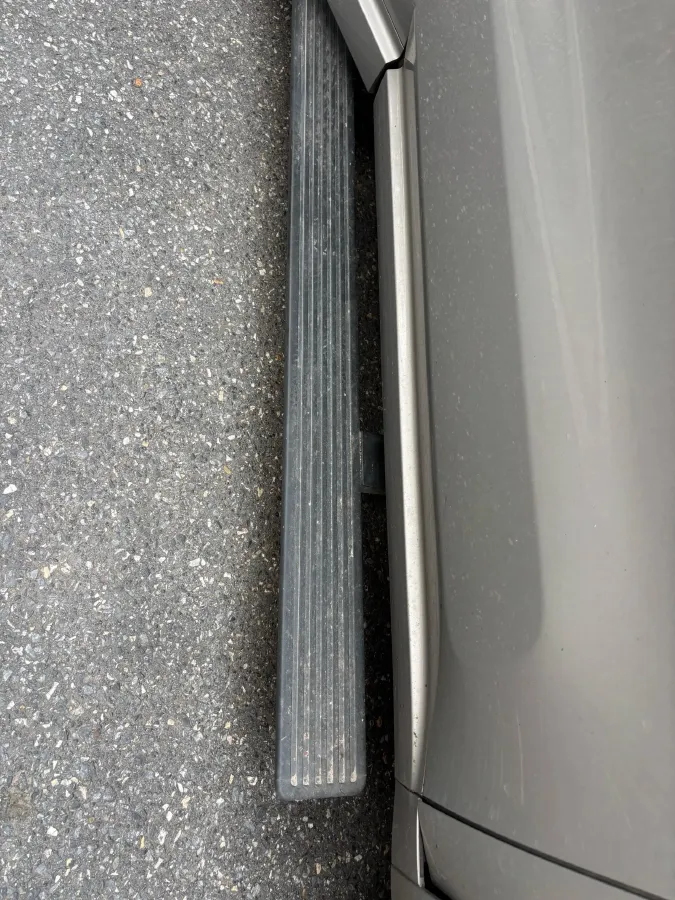 2024 Li L9 Range Extended 154HP REEV 52.3KWH,autocango,china used car exporter,china ev exporter,chinese used car exporter,chinese used ev exporter