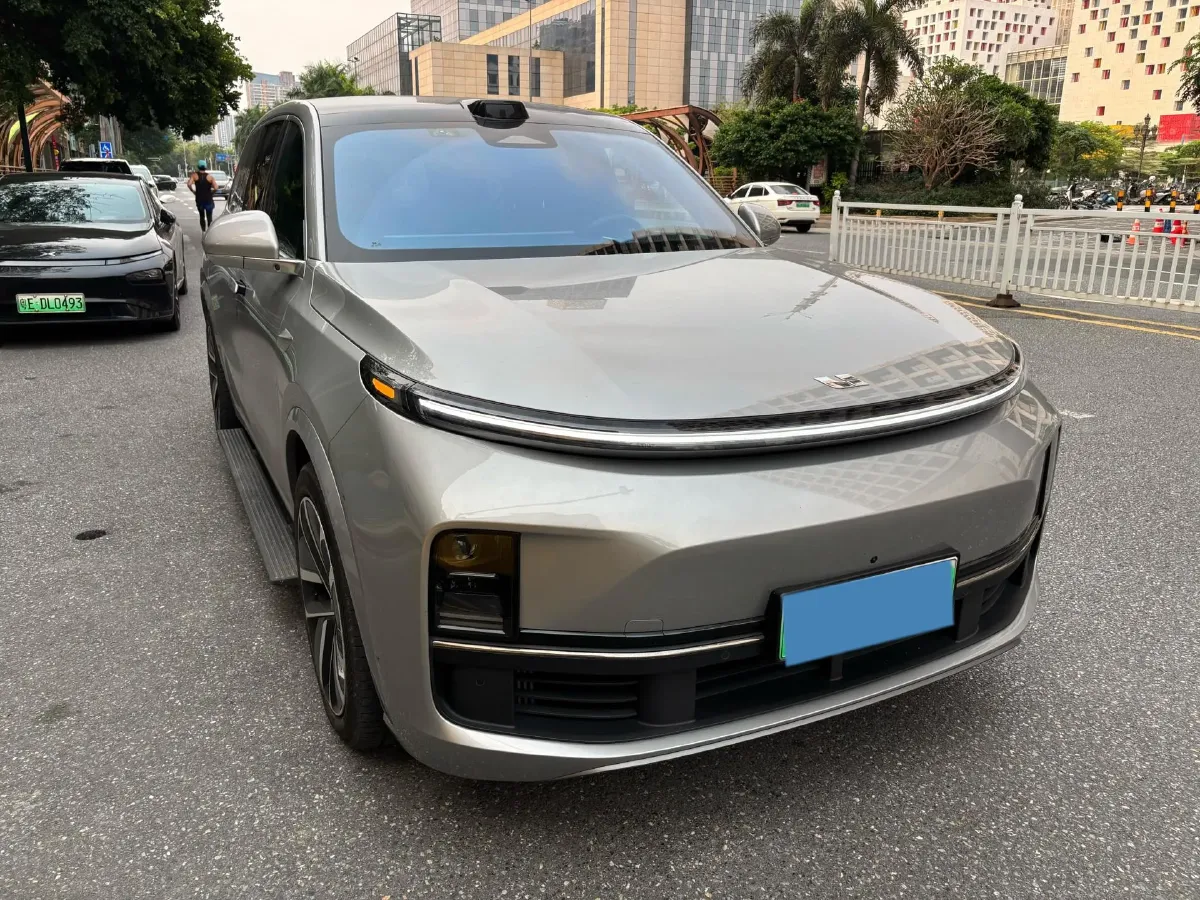 2024 Li L9 Range Extended 154HP REEV 52.3KWH,autocango,china used car exporter,china ev exporter,chinese used car exporter,chinese used ev exporter