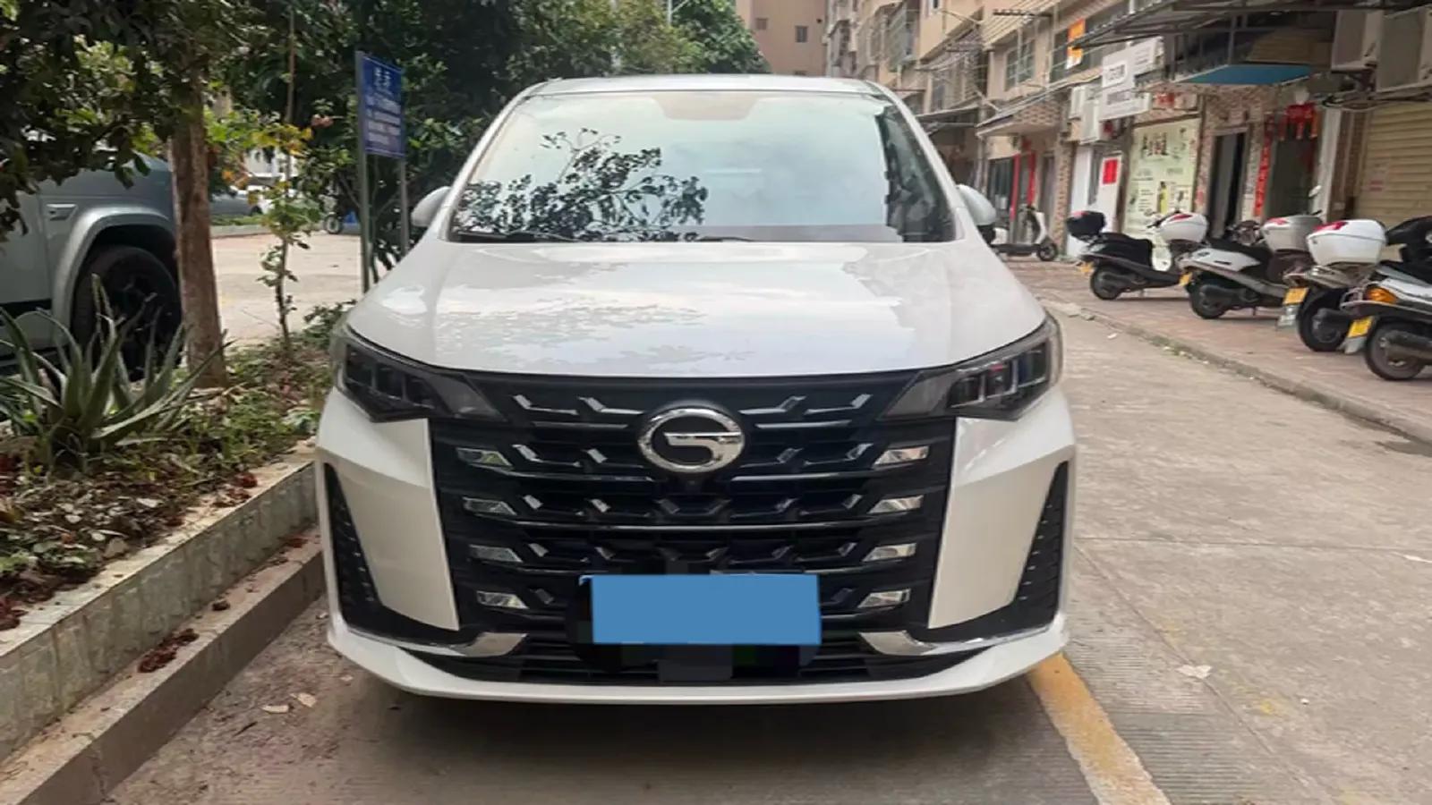 2021 GAC Trumpchi M6 1.5T 169HP L4 7DCT,autocango,china used car exporter,china ev exporter,chinese used car exporter,chinese used ev exporter