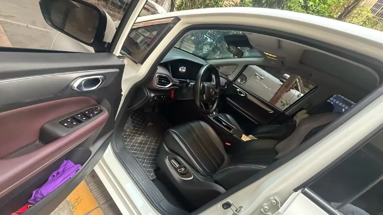 2021 GAC Trumpchi M6 1.5T 169HP L4 7DCT,autocango,china used car exporter,china ev exporter,chinese used car exporter,chinese used ev exporter