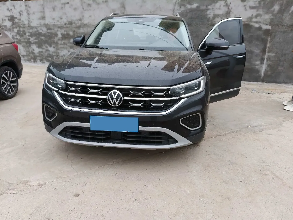 2023 Volkswagen Tayron 2.0T 186HP L4 7DCT,autocango,china used car exporter,china ev exporter,chinese used car exporter,chinese used ev exporter