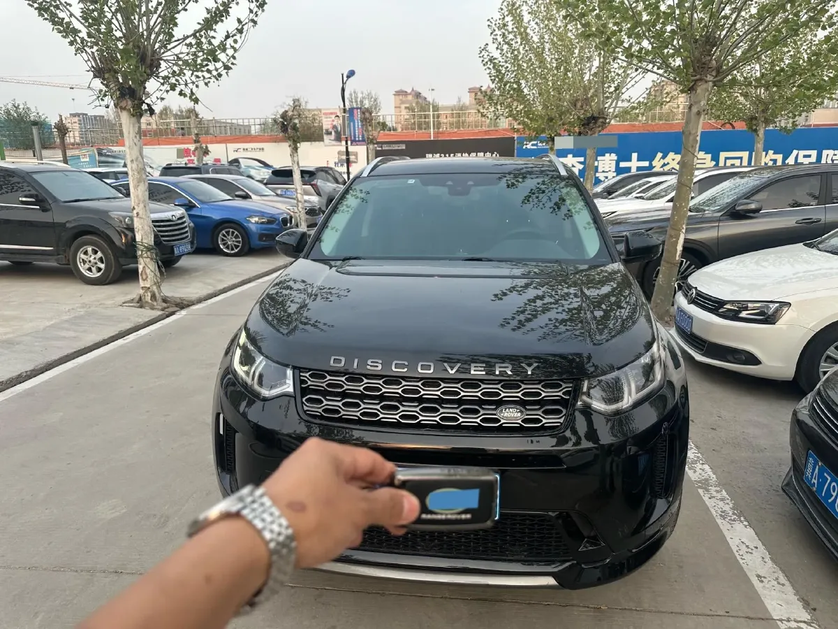 2020 Land Rover Discovery Sport 2.0T 249HP L4 9AT,autocango,china used car exporter,china ev exporter,chinese used car exporter,chinese used ev exporter