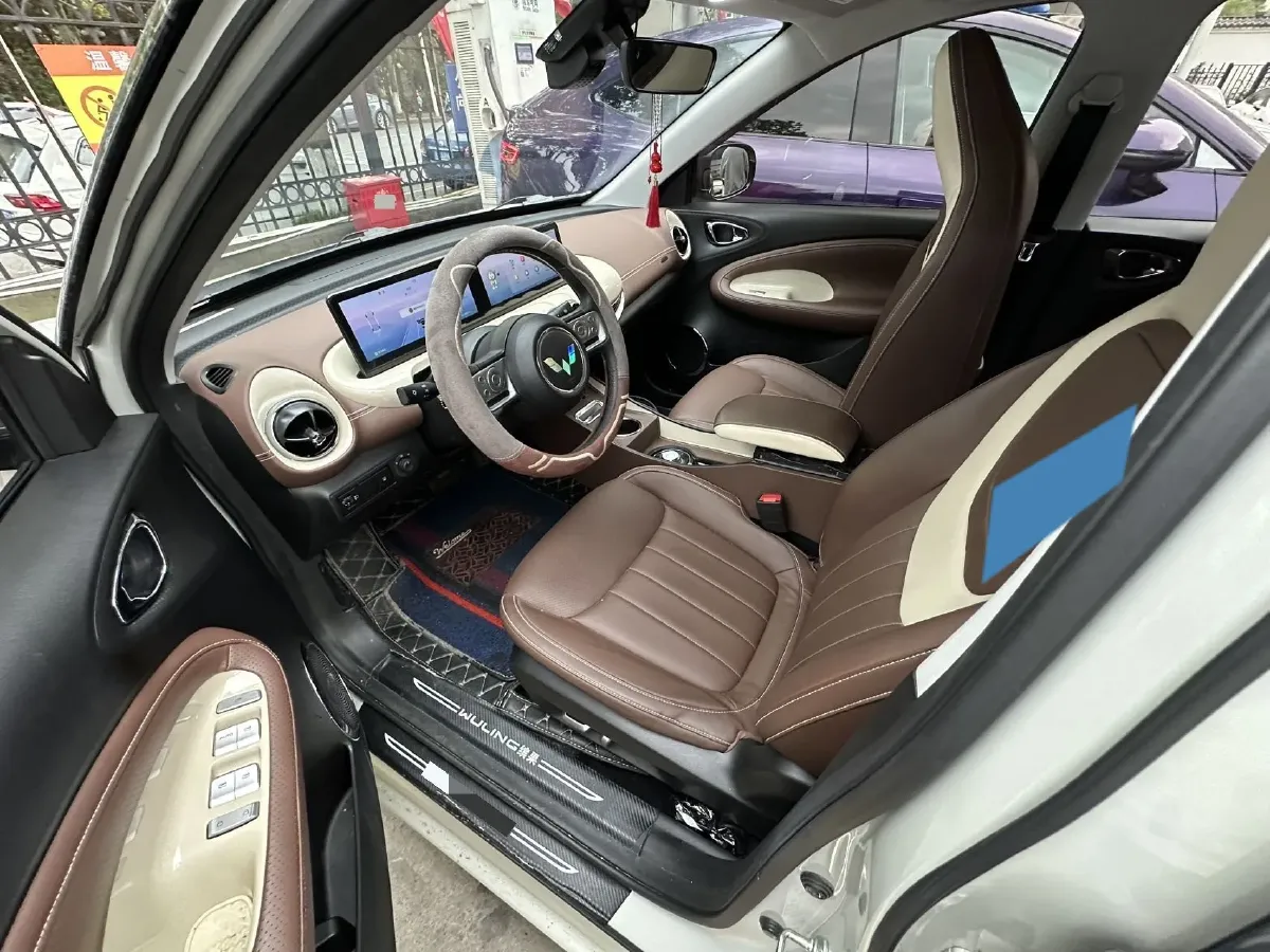 2023 WuLing BinGuo BEV 31.9KWH,autocango,china used car exporter,china ev exporter,chinese used car exporter,chinese used ev exporter