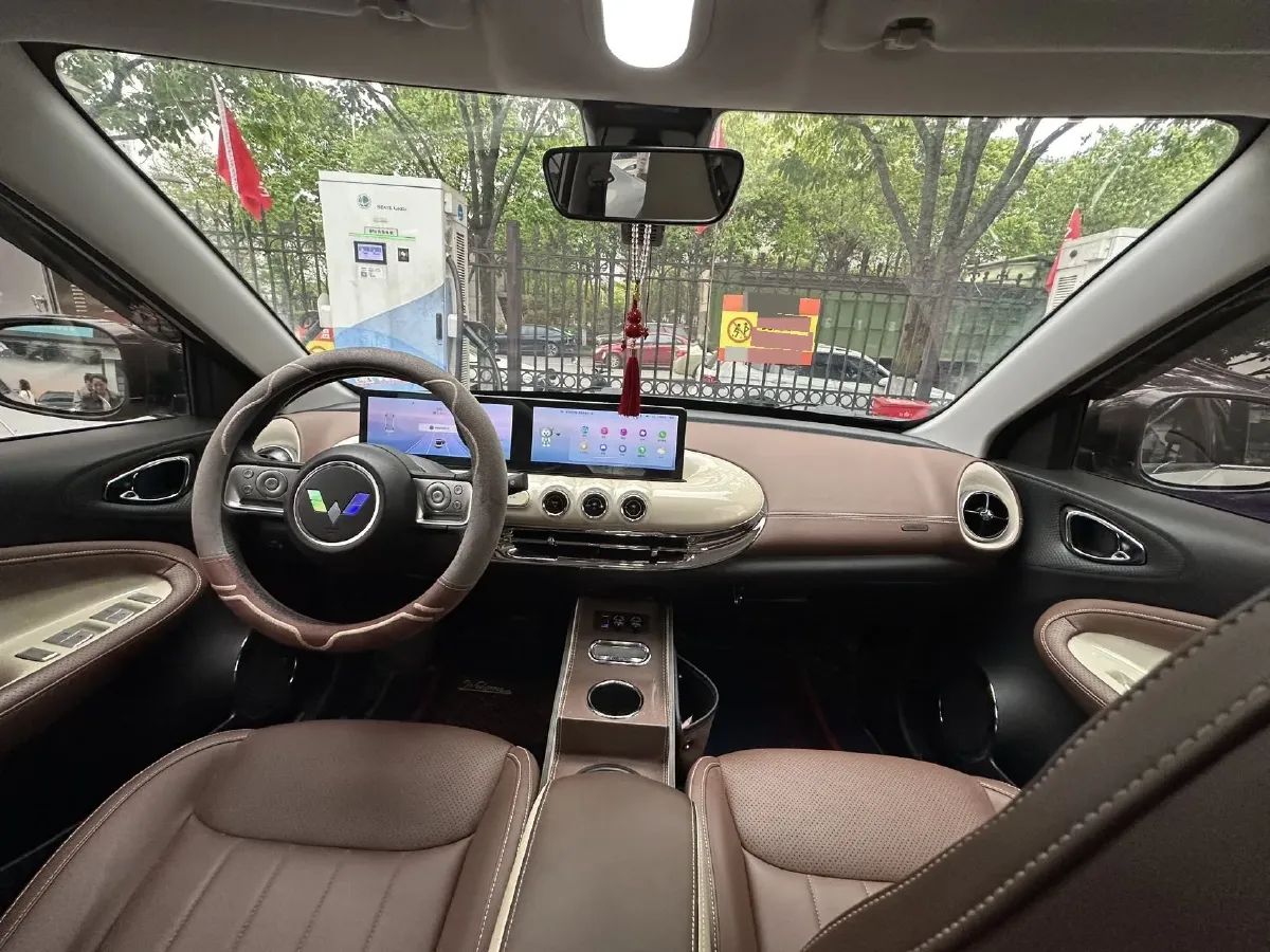 2023 WuLing BinGuo BEV 31.9KWH,autocango,china used car exporter,china ev exporter,chinese used car exporter,chinese used ev exporter