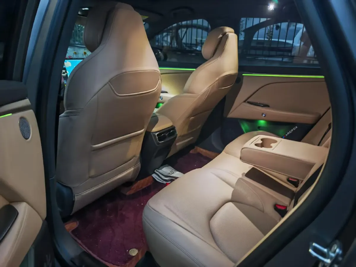 2025 MAXUS G10 2.0T 261HP L4 8AT,autocango,china used car exporter,china ev exporter,chinese used car exporter,chinese used ev exporter