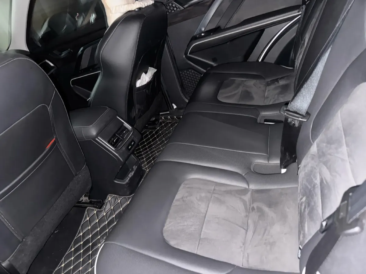 2021 Haval H6 1.5T 150HP L4 7DCT,autocango,china used car exporter,china ev exporter,chinese used car exporter,chinese used ev exporter