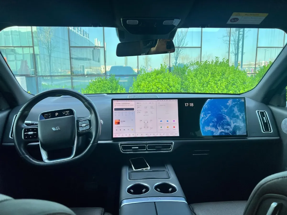 2023 Li L7 Range Extended 154HP REEV 40.9KWH,autocango,china used car exporter,china ev exporter,chinese used car exporter,chinese used ev exporter