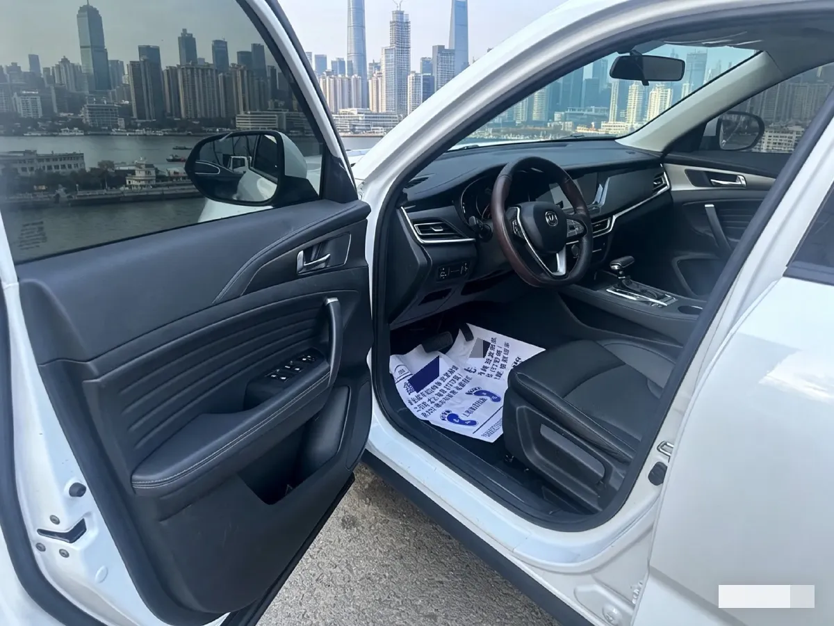 2021 ChangAn CS35 Plus 1.6L 128HP L4 CVT,autocango,china used car exporter,china ev exporter,chinese used car exporter,chinese used ev exporter