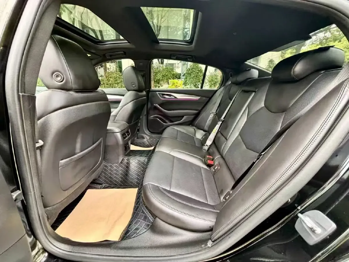 2023 Cadillac CT5 2.0T 237HP L4 10AT,autocango,china used car exporter,china ev exporter,chinese used car exporter,chinese used ev exporter