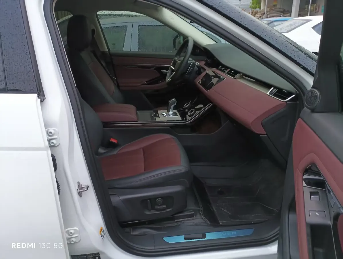 2022 Land Rover Range Rover Evoque 2.0T 249HP L4 9AT,autocango,china used car exporter,china ev exporter,chinese used car exporter,chinese used ev exporter