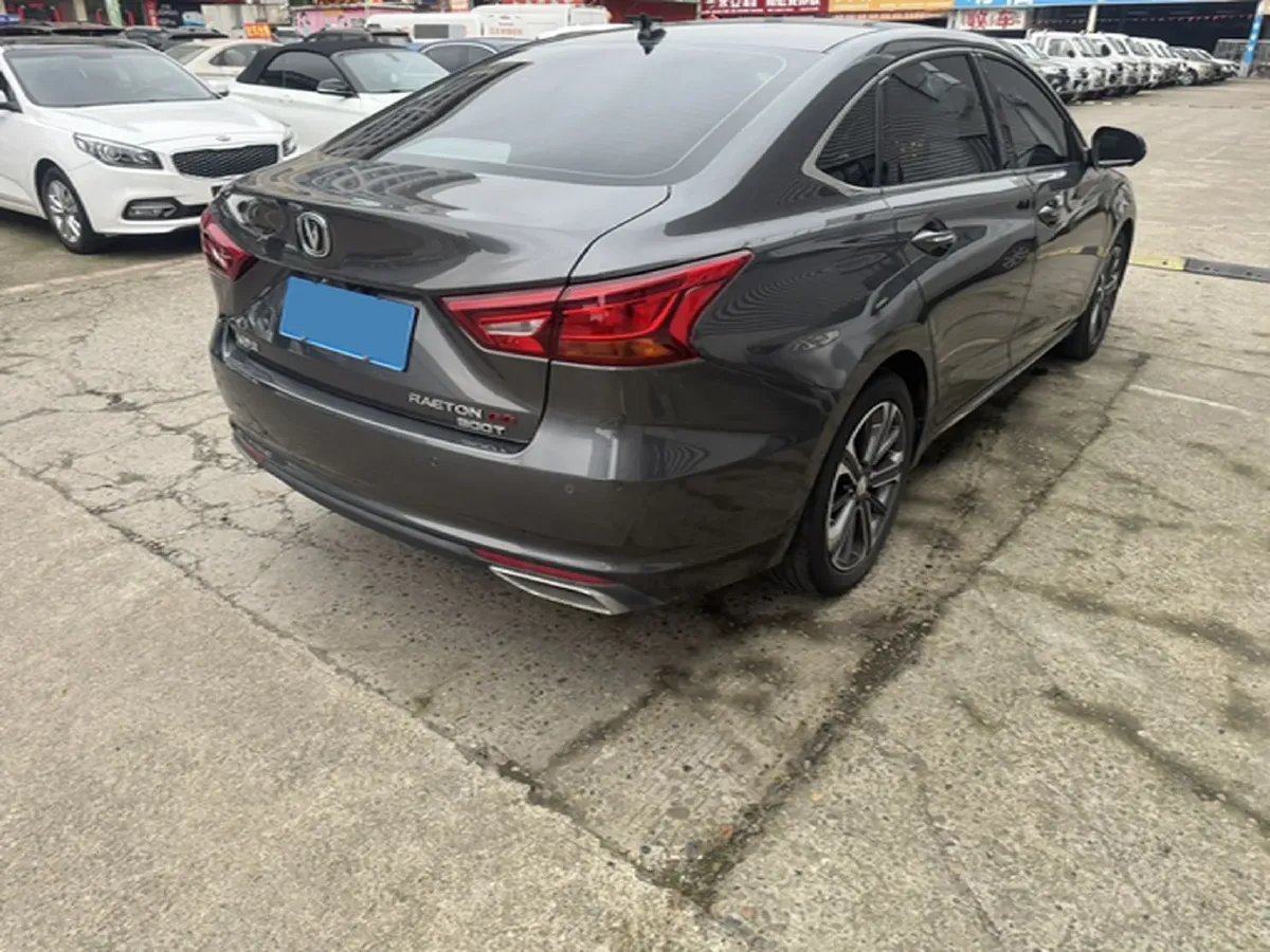 2022 ChangAn Raeton CC 1.5T 188HP L4 7DCT,autocango,china used car exporter,china ev exporter,chinese used car exporter,chinese used ev exporter