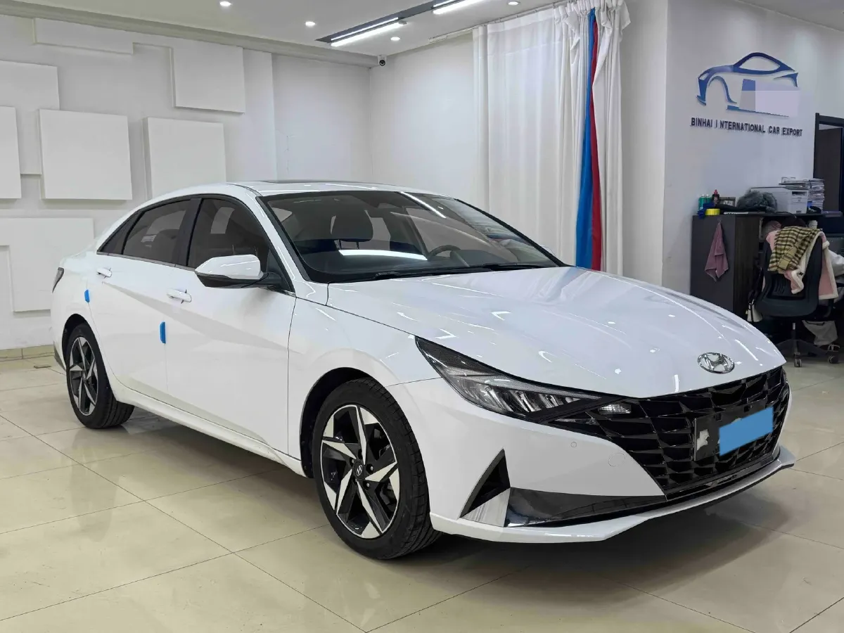 2021 Hyundai Elantra 1.5L 115HP L4 CVT,autocango,china used car exporter,china ev exporter,chinese used car exporter,chinese used ev exporter