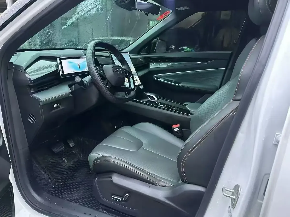 2024 Geely Azkarra 1.5T 181HP L4 7DCT,autocango,china used car exporter,china ev exporter,chinese used car exporter,chinese used ev exporter