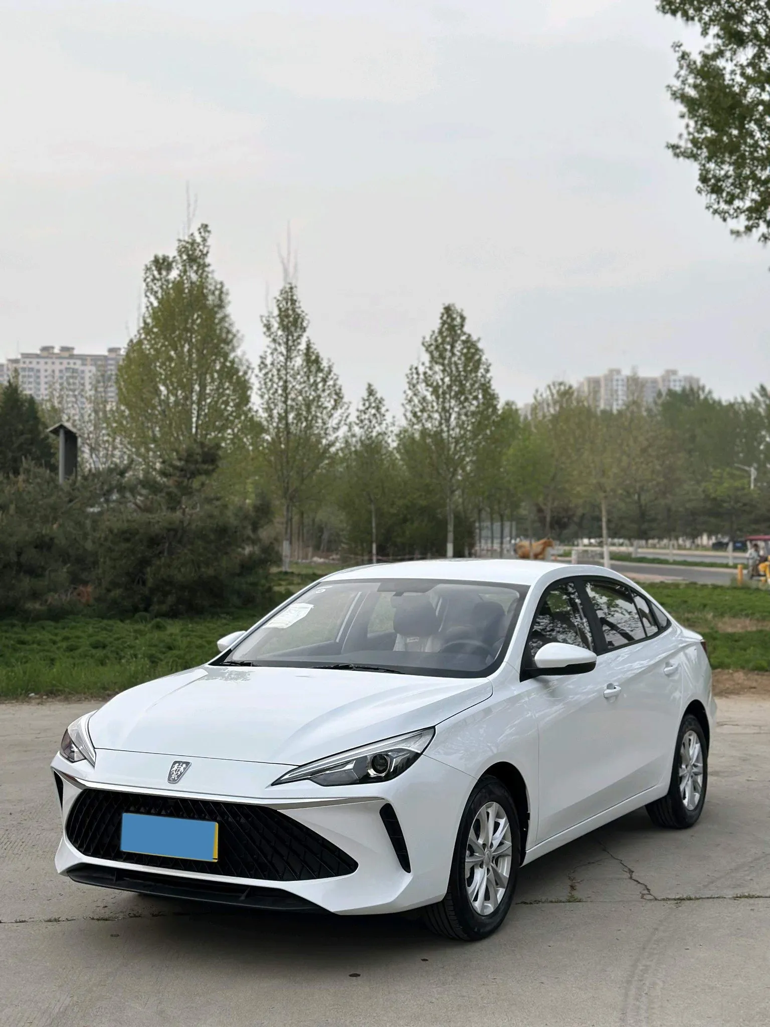 2023 Roewe i5 1.5L 129HP L4 5MT