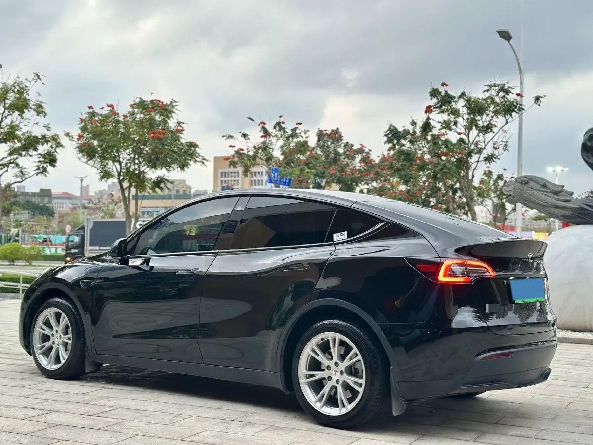 2021 Tesla Model Y BEV 76.8KWH,autocango,china used car exporter,china ev exporter,chinese used car exporter,chinese used ev exporter
