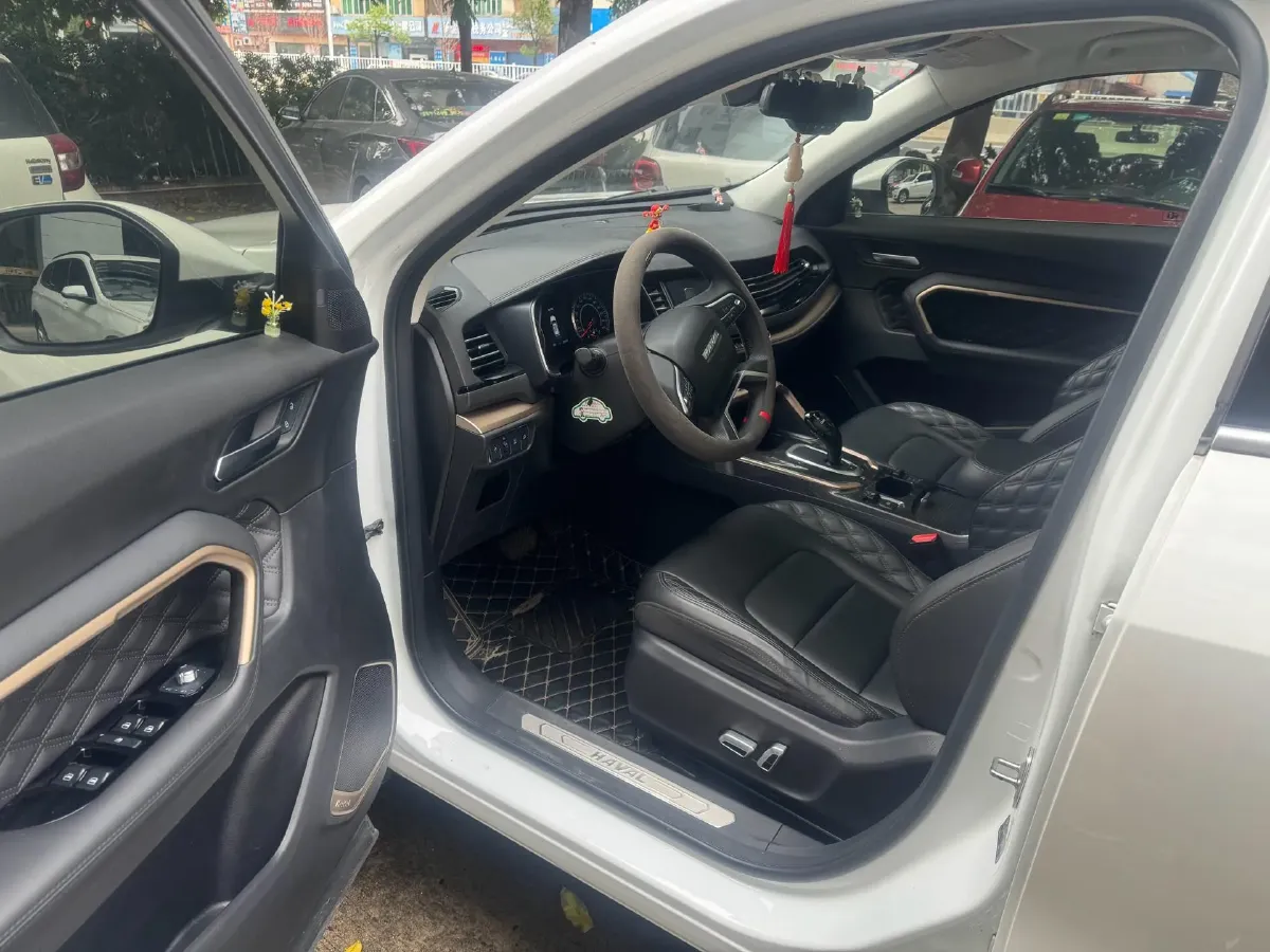 2021 Haval H6 1.5T 150HP L4 7DCT,autocango,china used car exporter,china ev exporter,chinese used car exporter,chinese used ev exporter