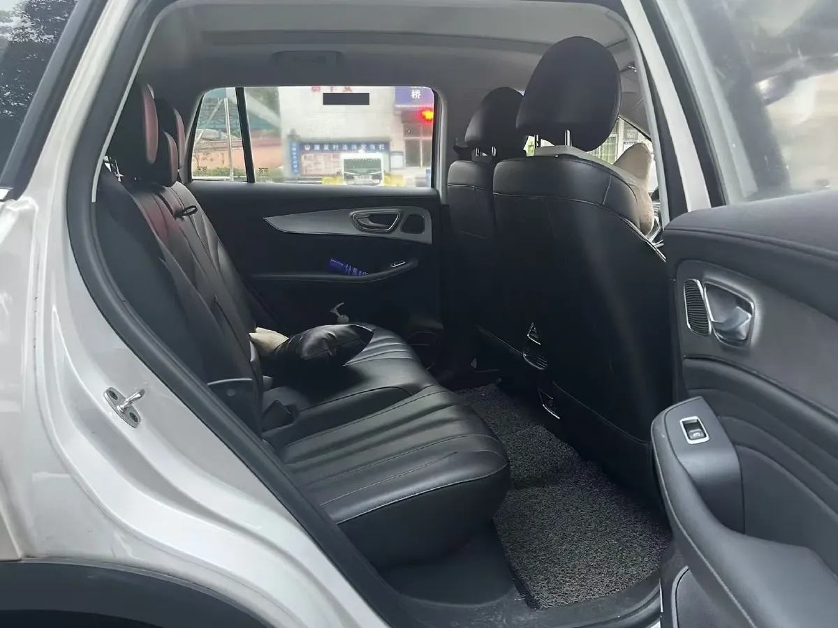 2019 Roewe RX5 MAX 2.0T 231HP L4 6DCT,autocango,china used car exporter,china ev exporter,chinese used car exporter,chinese used ev exporter