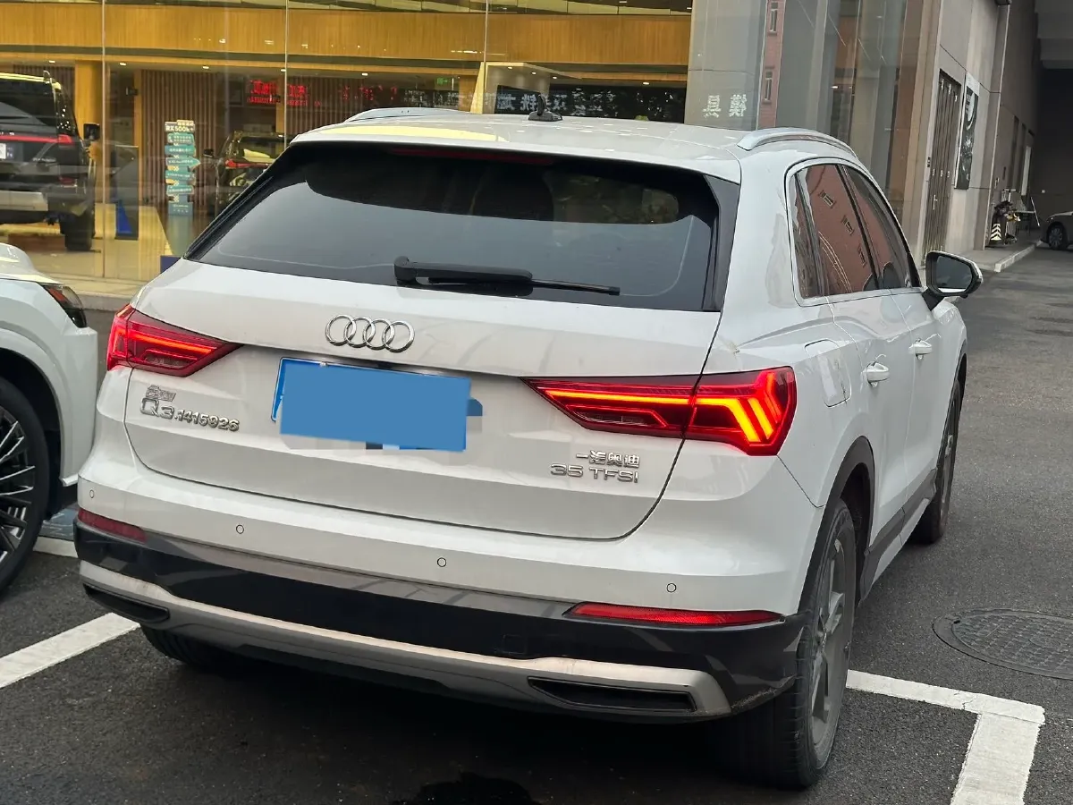 2021 Audi Q3 1.4T 150HP L4 7DCT,autocango,china used car exporter,china ev exporter,chinese used car exporter,chinese used ev exporter