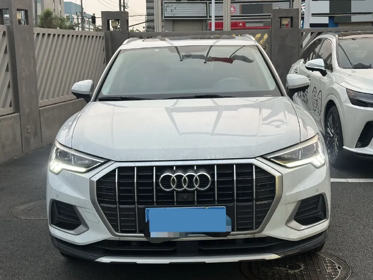 2021 Audi Q3 1.4T 150HP L4 7DCT,autocango,china used car exporter,china ev exporter,chinese used car exporter,chinese used ev exporter