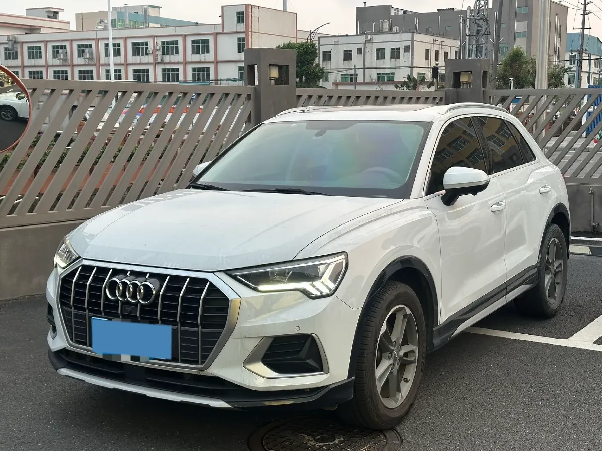 2021 Audi Q3 1.4T 150HP L4 7DCT,autocango,china used car exporter,china ev exporter,chinese used car exporter,chinese used ev exporter
