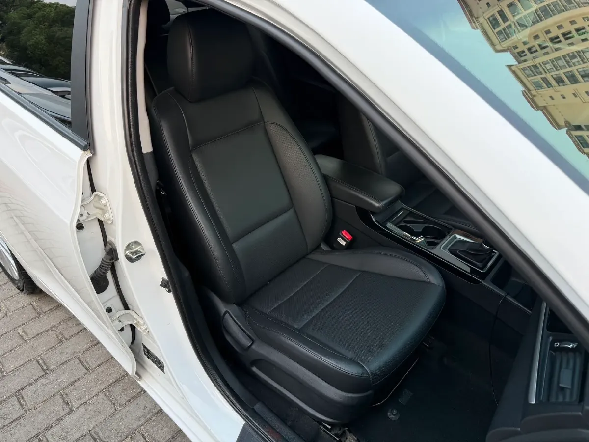 2017 Hyundai Mistra 1.8L 143HP L4 6AT,autocango,china used car exporter,china ev exporter,chinese used car exporter,chinese used ev exporter