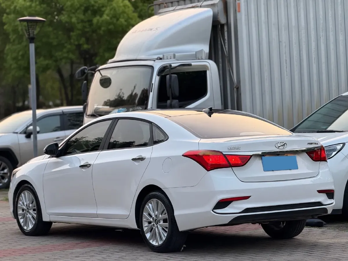 2017 Hyundai Mistra 1.8L 143HP L4 6AT,autocango,china used car exporter,china ev exporter,chinese used car exporter,chinese used ev exporter