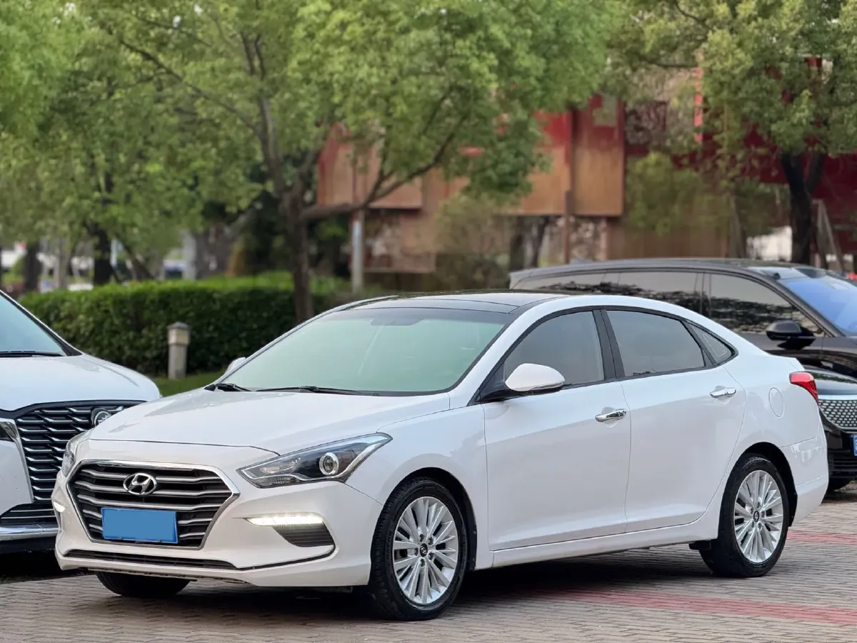 2017 Hyundai Mistra 1.8L 143HP L4 6AT,autocango,china used car exporter,china ev exporter,chinese used car exporter,chinese used ev exporter