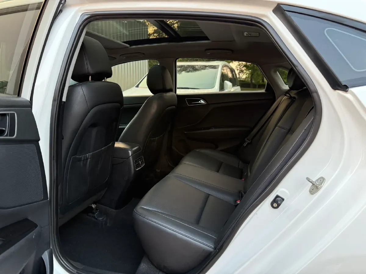 2017 Hyundai Mistra 1.8L 143HP L4 6AT,autocango,china used car exporter,china ev exporter,chinese used car exporter,chinese used ev exporter